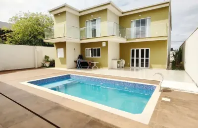 Casa duplex 500m2 4 dorms 2 suítes c/ varandas,3 salas,4 vagas, piscina com cascata, cromoterapia, área gourmet com churrasqueira, forno a lenha, ilha