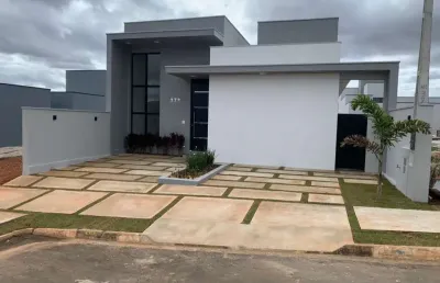 Casa 127,25m2 no condomínio reserva dos ypês 2, 3 suítes, cozinha americana, área gourmet com spa e churrasqueira, ótima localização