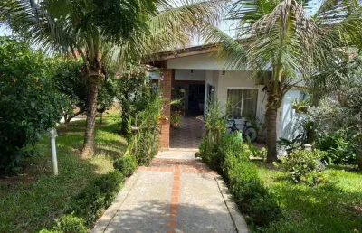 Condomínio evangelico arvore da vida casa térrea 150m2 2 dorms 1 suíte,sala,cozinha,área goumert,quintal,mobiliado,ar condicionado