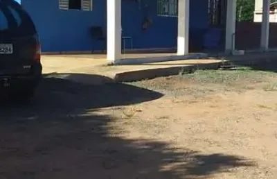 Chácara 2000m2, casa boa, piscina, poço artesiano, canil, campo de futebol, galpão, 1 km da rodovia raposo tavares