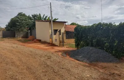 Chacara 606 m2 rural em alambari, 6km da cidade , casa, 2 quartos, sala, cozinha, churrasqueira