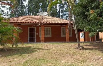 Chácara 9700m2 3 dorms 1 suíte,sala,cozinha,banheiro,despensa,área externa 2 suítes,lavanderia,deposito de ferramentas