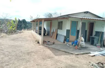 Oportunidade de negócio ?  sítio a venda em capão bonito-sp ?? ?   área total de 8 alqueires  3 alqueires em pasto   5 alqueires em mata  topograf