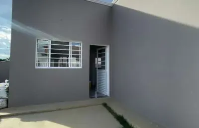 Imperdível oportunidade! casa à venda em tatuí-sp, jardim santa rita de cássia, 2 quartos, 1 sala, 1 banheiro, 1 vaga de garagem.