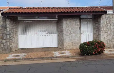 Casa à venda em americana-sp, jardim ipiranga: 3 quartos, 1 suíte, 2 salas, 2 banheiros, 4 vagas, 208m². agende sua visita!