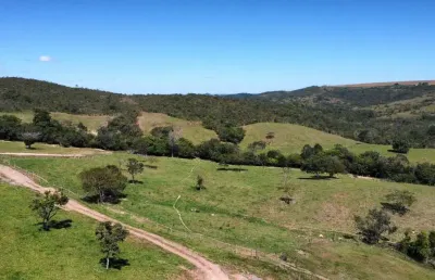 Fazenda à venda em luziânia-go: 5 quartos, 2 suítes, 3 salas, 3 banheiros, 5 vagas, 677.600m²!