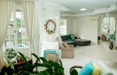 Casa para venda em joinville, glória, 3 dormitórios, 1 suíte, 3 banheiros, 2 vagas