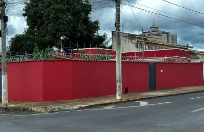 Casa à venda no bairro brasil em patos de minas - apenas 220 mil