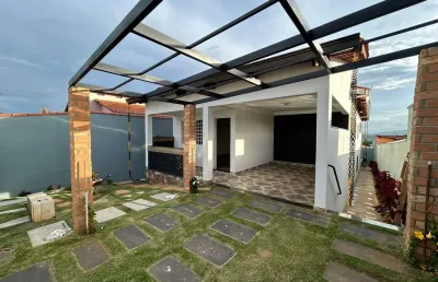 Casa à venda no bairro nossa senhora de fátima – 222m², 3 quartos, suíte e área gourmet | patos de minas