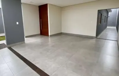 Linda casa à venda no bairro afonso queiroz - conforto e modernidade - patos de minas