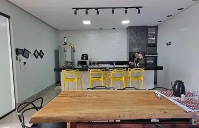 Casa à venda no residencial barreiro com 253m² – ampla, arejada e aconchegante