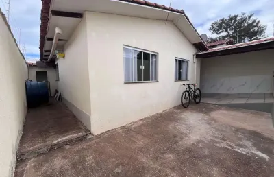 Casa à venda no jardim esperança em patos de minas – 2 quartos e 148m² de conforto