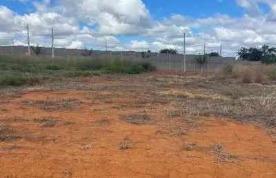 Terreno à venda no Alto da Serra, Patos de Minas 