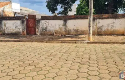 Terreno de 680 m2 no bairro são francisco, patos de minas/mg
