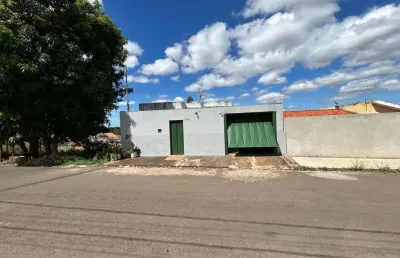 Casa à venda no residencial sorriso em patos de minas – 2 quartos, garagem para 4 carros