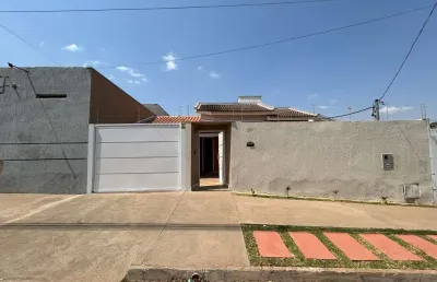 Casa com 3 quartos à venda na Nossa Senhora de Fátima, Patos de Minas 