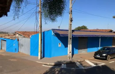 Casa de esquina com ponto comercial à venda no jardim esperança – patos de minas/mg | entrada independente