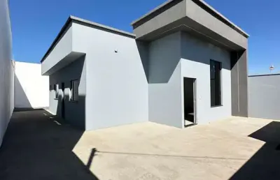 Casa com 3 quartos à venda no afonso queiroz, patos de minas , 76 m2 por r$ 390.000