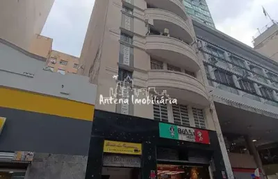 Sala comercial para alugar na Rua Vinte e Quatro de Maio, República, São Paulo