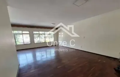 Casa assobradada com 4 dormitórios e 1 edícula e 6 vagas- à venda- jd. vila galvão- guarulhos-sp