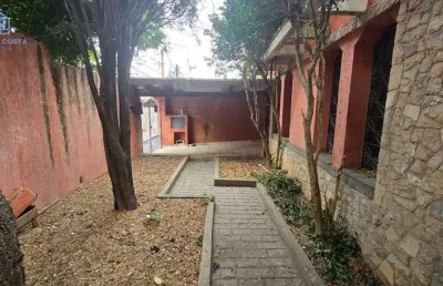 Casa com 2 quartos à venda na Rua Manuel Jacinto, 1310, Vila Sônia, São Paulo