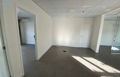Sala comercial com 5 salas para alugar na Rua Doutor Alfredo de Castro, 200, Barra Funda, São Paulo