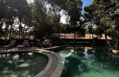Casa em condomínio para venda em mata de são joão, praia do forte, 2 dormitórios, 2 suítes, 3 banheiros, 2 vagas
