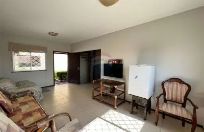 Belíssima casa tríplex com 4 dormitórios em condomínio - salinas