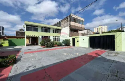 Casa na duque entre tv. chaco e tv. humaitá - 770m² - 46mx19m
