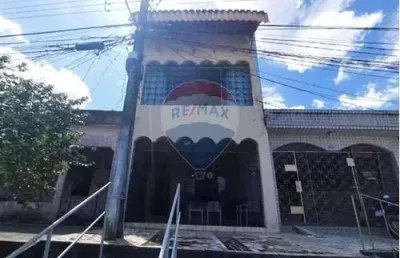 Casa com 5 quartos à venda no Umarizal, Belém 
