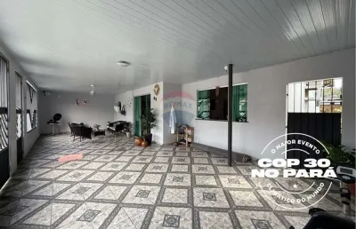 Casa com 3 quartos para alugar no Marambaia, Belém 
