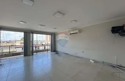 Sala comercial para alugar no Cremação, Belém 