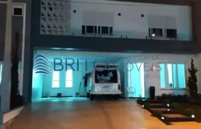 Casa com 3 quartos à venda na Avenida Obedy Cândido Vieira, Distrito Industrial, Cachoeirinha