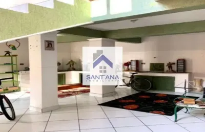 Casa com 6 quartos à venda na rua quinze de novembro, --, centro, taubaté por r$ 900.000