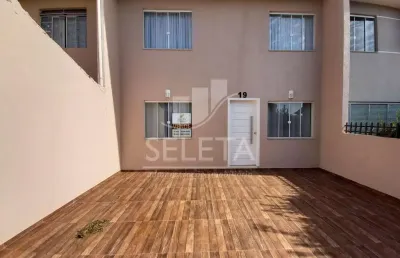 Sobrado em condomínio fechado no bairro cancelli em cascavel