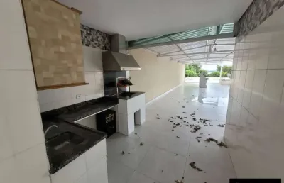 Aceita carro e terreno: casa com 3 quartos (1 suíte) e espaço gourmet