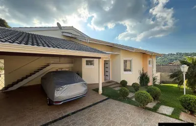 Casa à venda em atibaia - condomínio fechado próxima ao centro! r$1.600.000