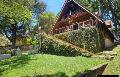 Lindo chalé a venda em mairiporã em bairro tranquilo!