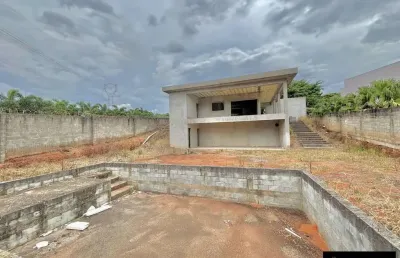 Casa à venda em atibaia/sp - condomínio fechado! fase de acabamento!