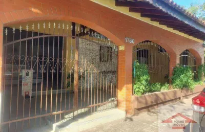Casa de esquina com av. dos ferroviários à venda, at. 1.642m e  ac 1490 m2² por r$ 5.500.000 - centro - jundiaí/sp