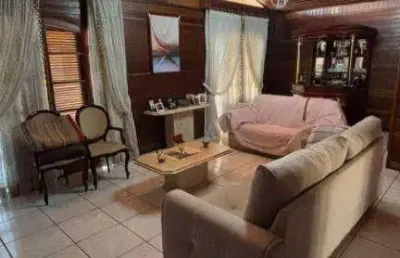 Casa térrea com 3 quartos, sendo 1 suíte à venda, 404 m² por r$ 900.000 - parque são luiz - jundiaí/sp