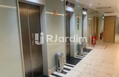 Sala comercial com 3 salas para alugar na rua voluntários da pátria, botafogo, rio de janeiro, 120 m2 por r$ 9.000