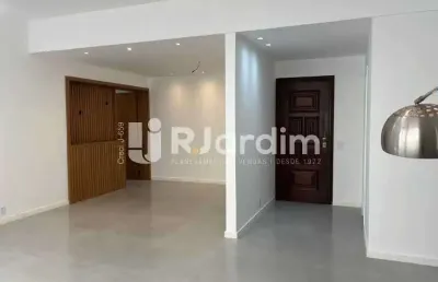 Apartamento com 3 quartos para alugar na avenida visconde de albuquerque, leblon, rio de janeiro, 140 m2 por r$ 15.000