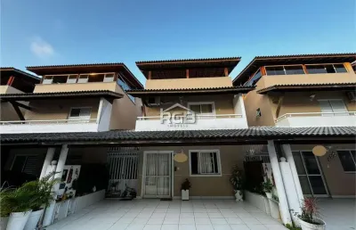 Casa triplex 4/4 (2 suítes) em stella maris r$ 725.000,00