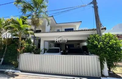 Linda casa 4/4 com suíte em buraquinho r$ 1.030.000,00