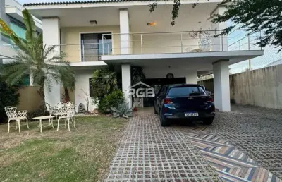 Casa 4/4 sendo 3 suítes piscina privativa em vilas do atlântico r$ 1.500.000,00