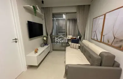 Aluguel quarto e sala mobiliado no beach class ondina r$ 5.700,00 txs incllusas