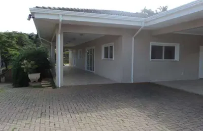 Casa com 3 dormitórios para alugar, 321 m² por r$ 13.496,00/mês - condomínio vale do itamaracá - valinhos/sp