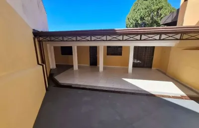Casa com 4 dormitórios para alugar, 130 m² por r$ 3.500/mês - jardim são jorge - valinhos/sp