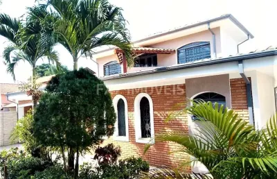Casa na cidade universitária, 3 quartos estudando 50% em permuta